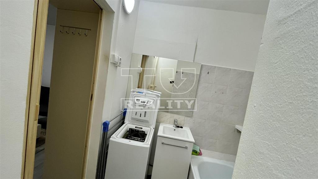 ----REZERVOVANÉ---- Na predaj priestranná 28,5m2... - 5