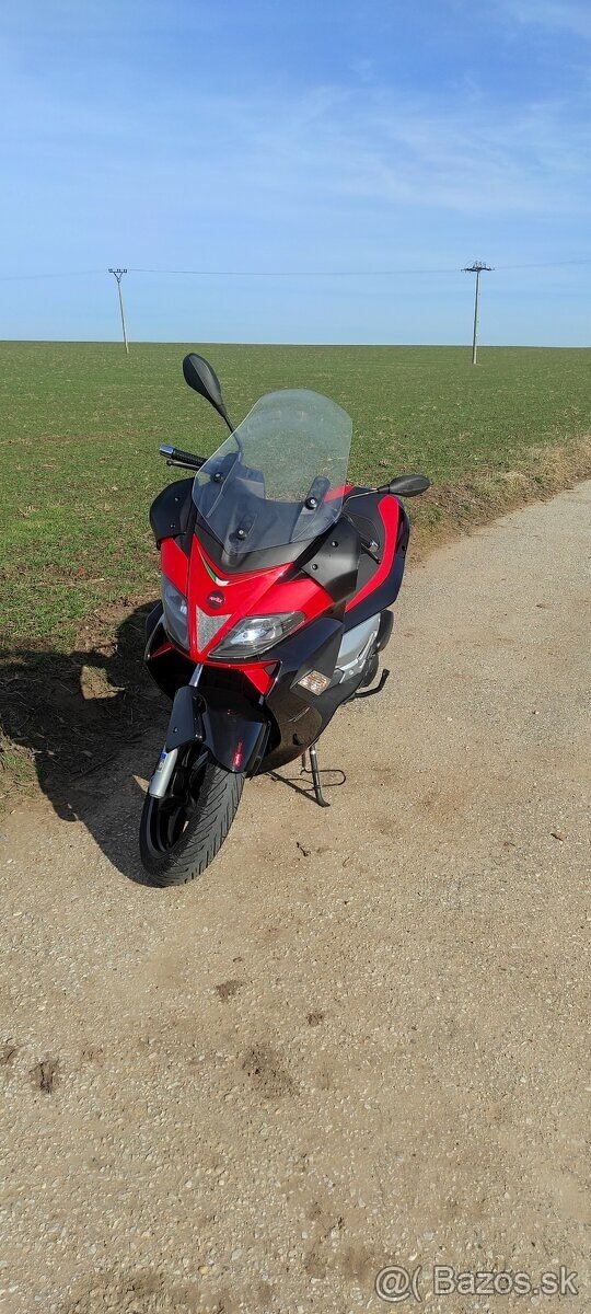 Aprilia sr max 125 - 5