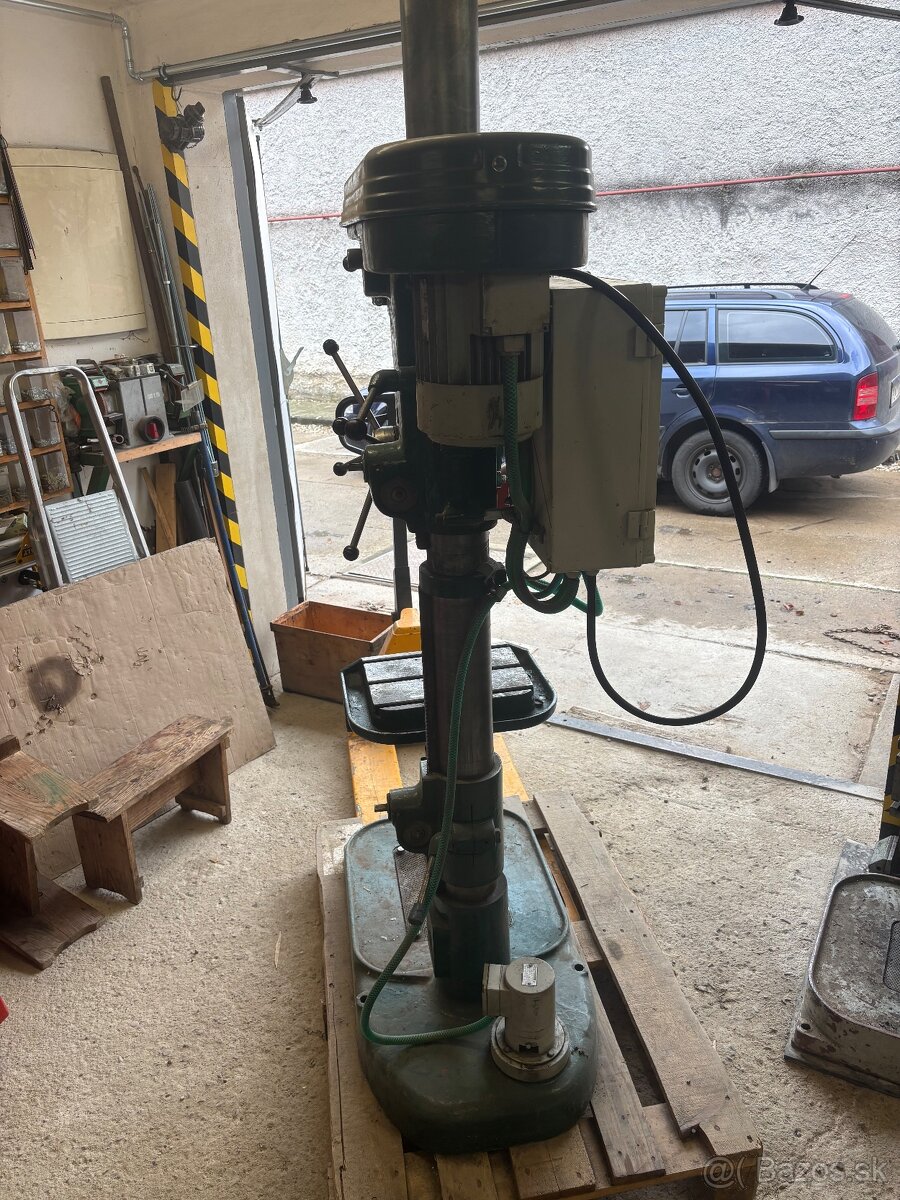 Stĺpová vŕtačka VS20 - 5