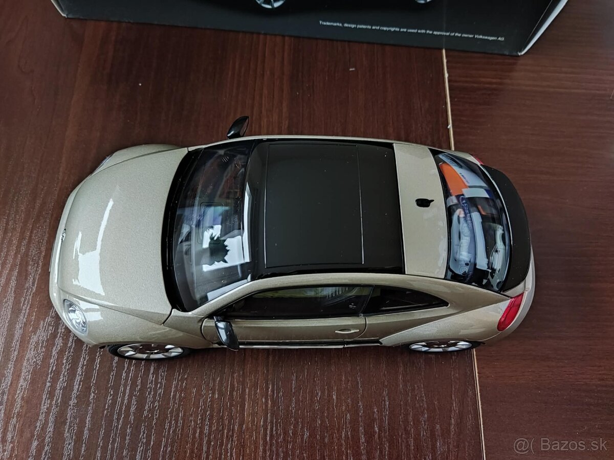 Volkswagen The Beetle Coupe 1:18 - 5