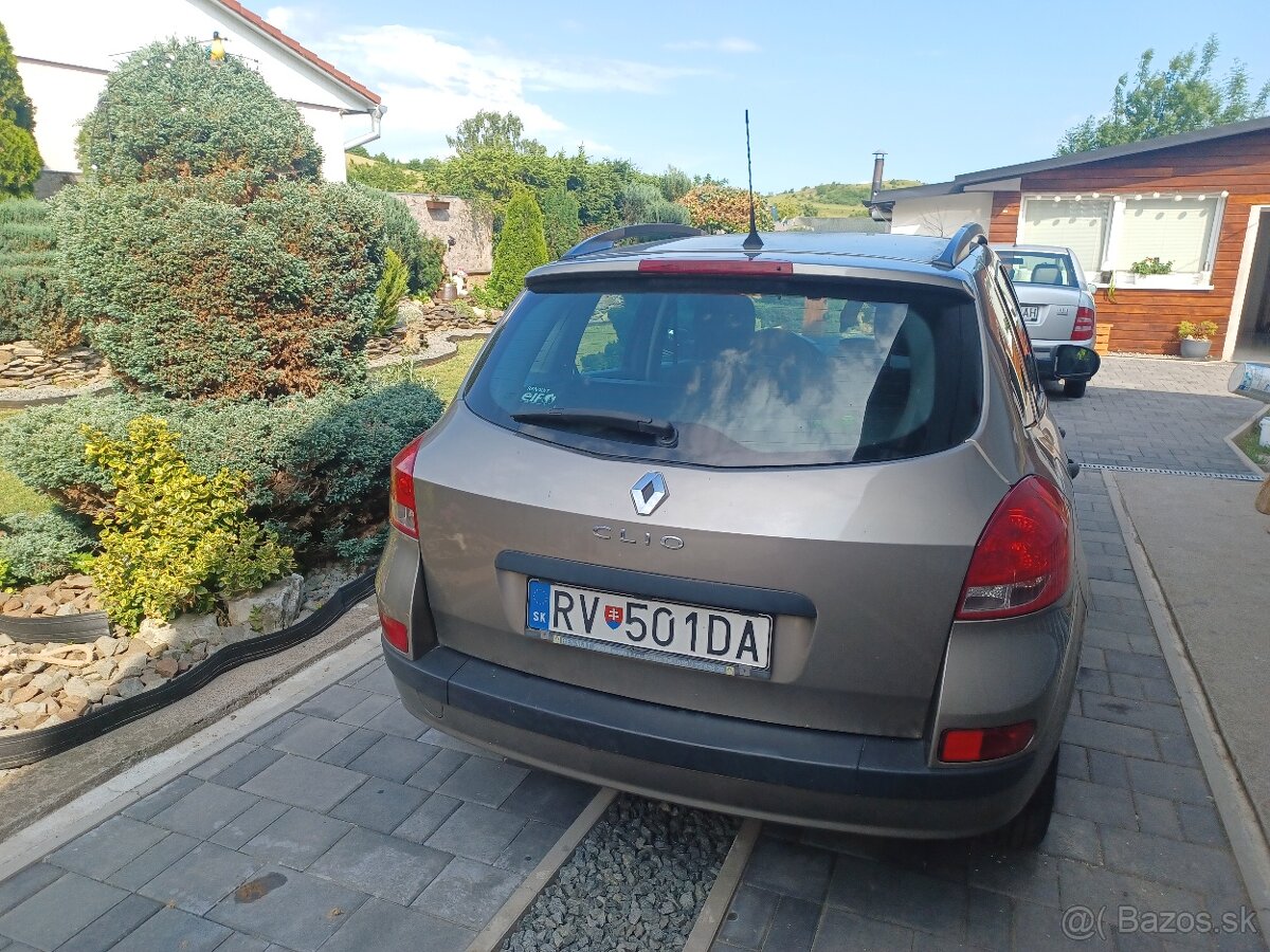 Renault Clio - 5