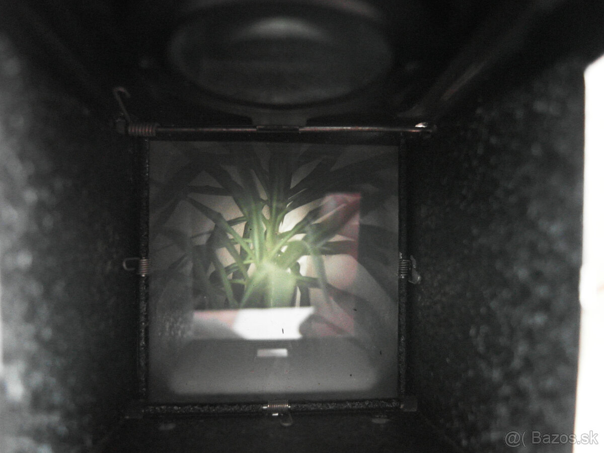 Starý fotoaparát Flexaret - 5