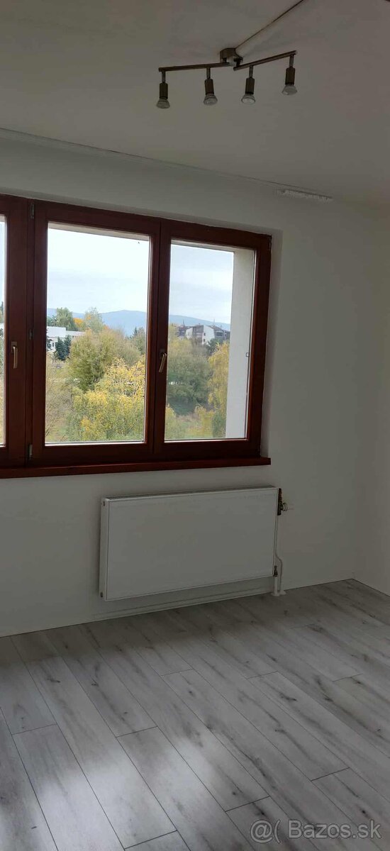 Prenajom 3 izbový byt - 5