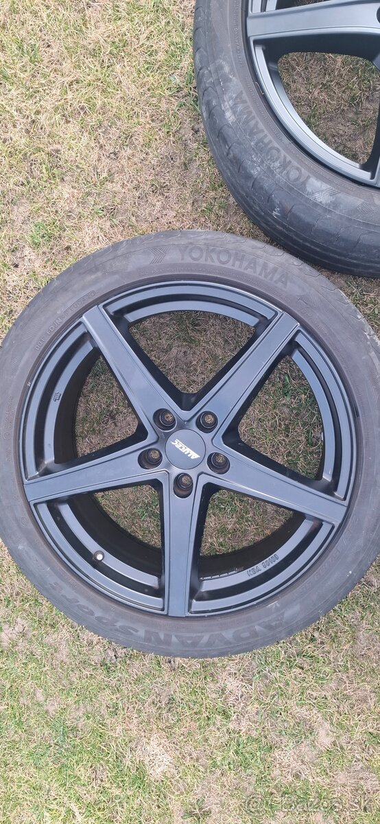 Letna sada Alutec 5x114,3 235/45R19 - 5
