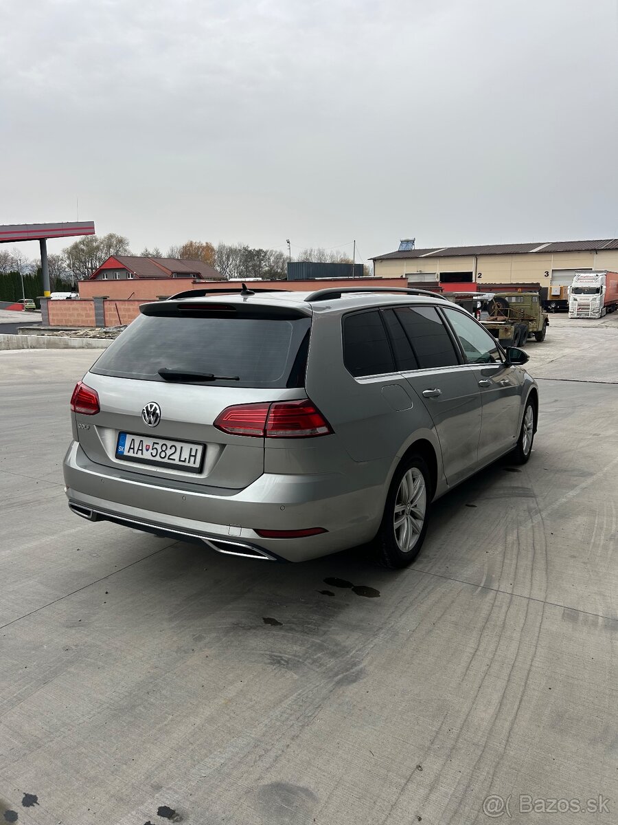 Volkswagen Golf 7 - 5