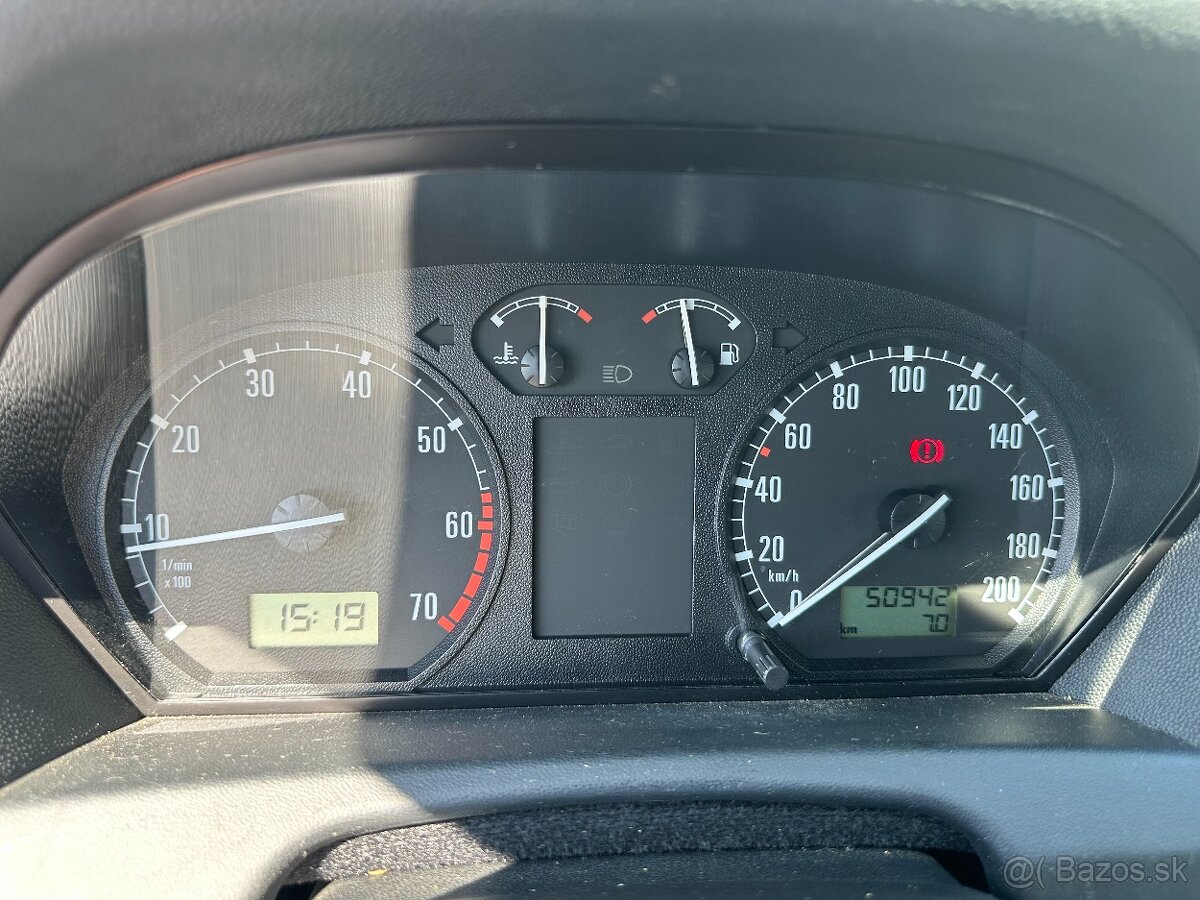 Škoda Fabia 1.4 MPi Classic - 5