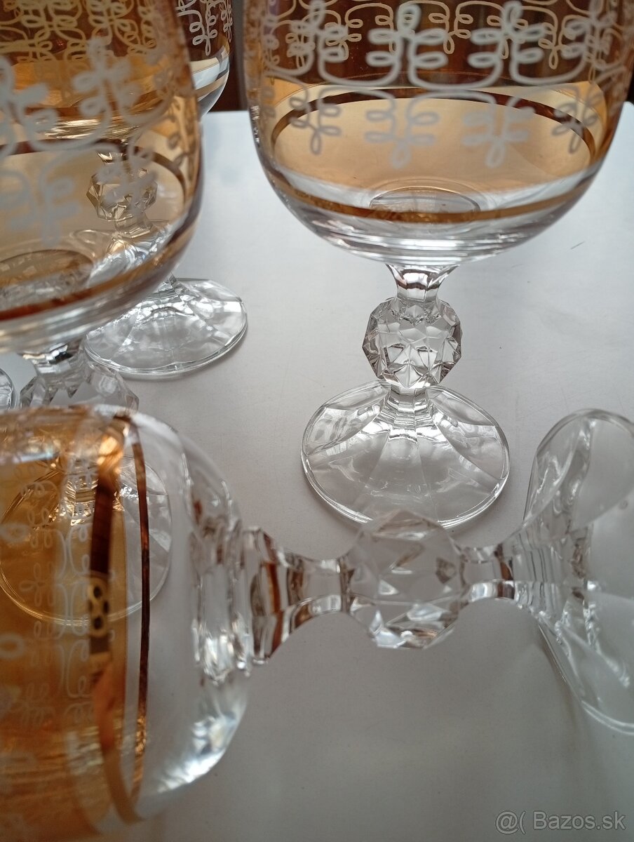 Poháre na stopke - 5