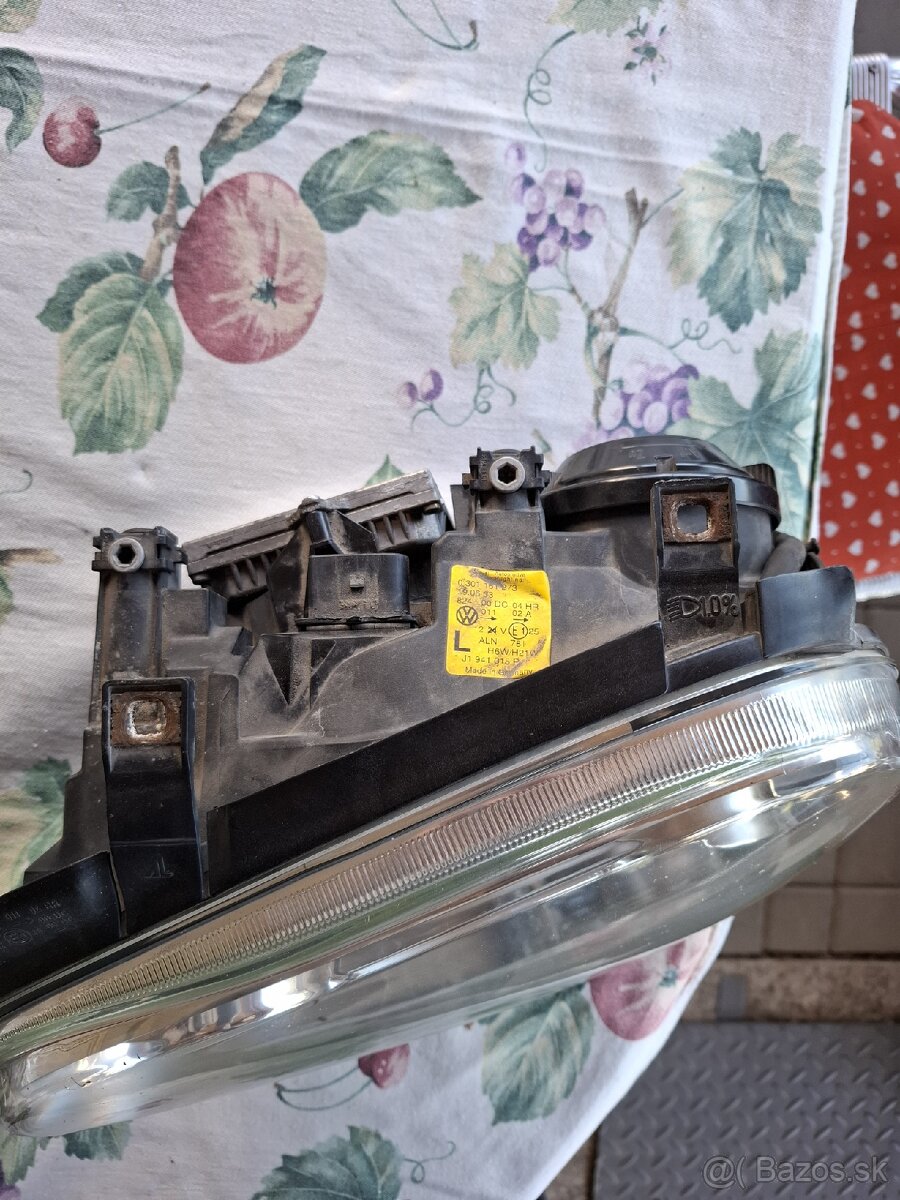 Xenóny na Golf 4 - 5