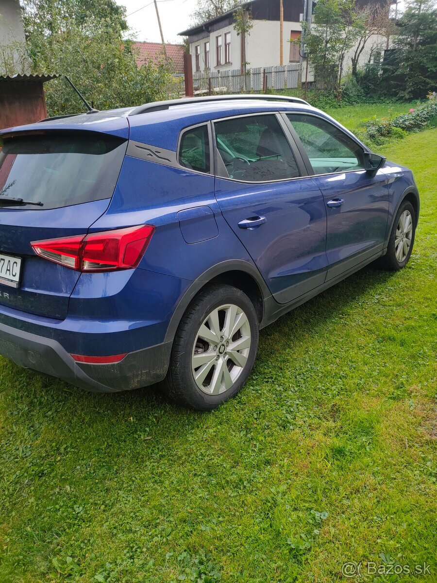 Seat Arona 1.0 TSi Style, 85 kW, manual, Kona Stonic Fabia - 5