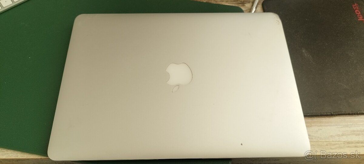 MacBoo Air core i5 - 5