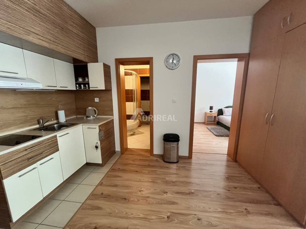 PREDAJ: 2i apartmán s balkónom; 49 m2; Horec-Donovaly; cena - 5