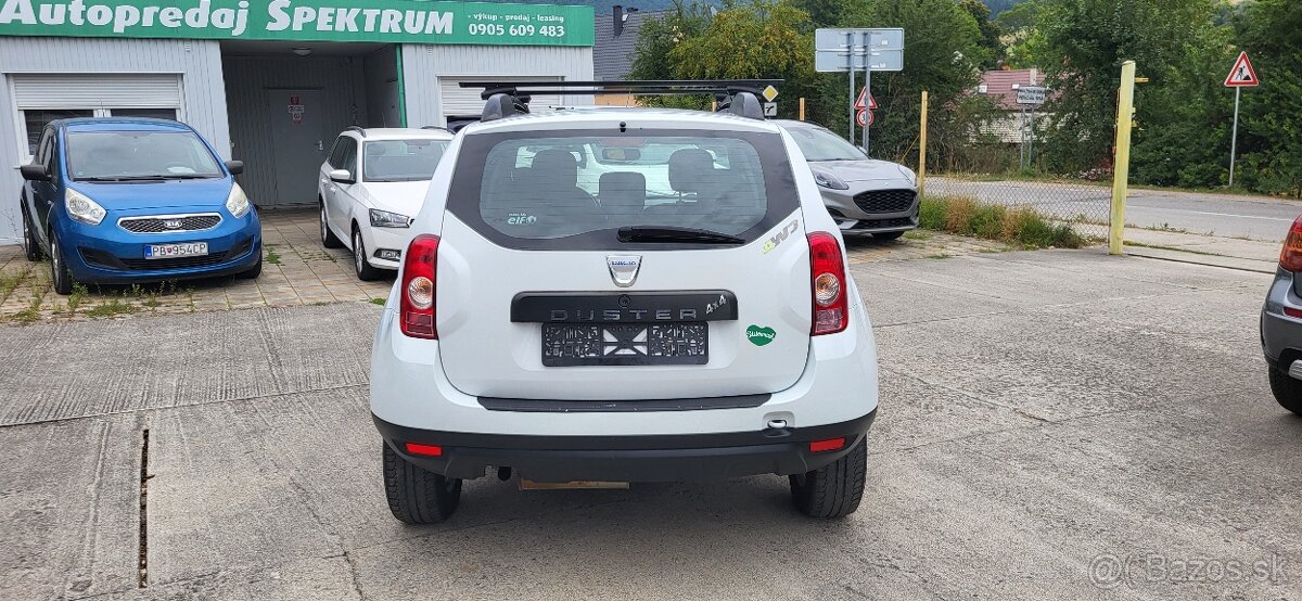 Dacia Duster 1.6i benzin 4x4 MT/6 - 5