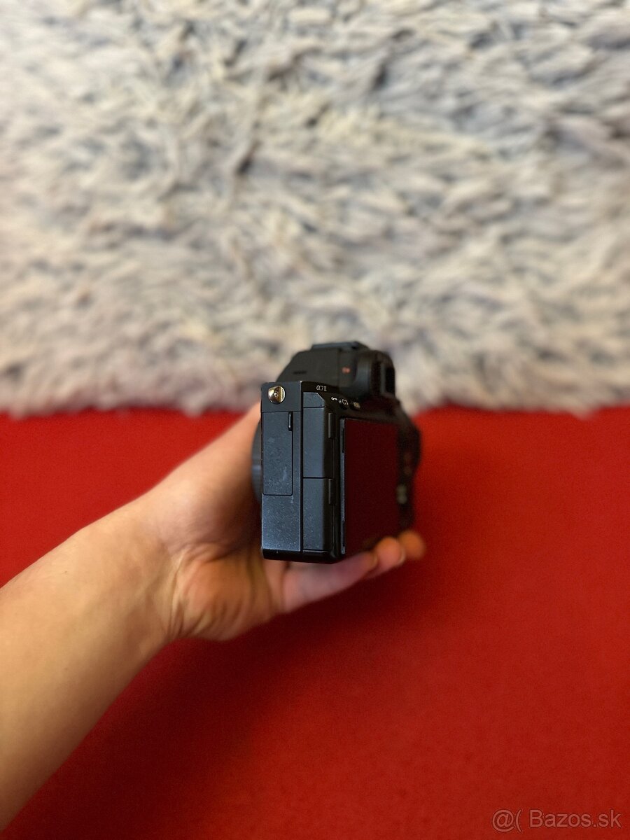 Sony A7 III - 5