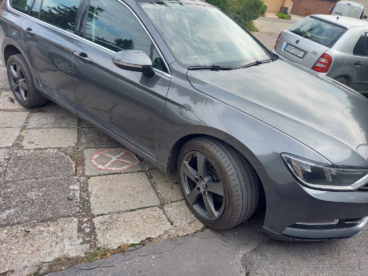 Pasat B8 VARIANT 2.0.110KW CRL. 6. MANUAL 2016 - 5