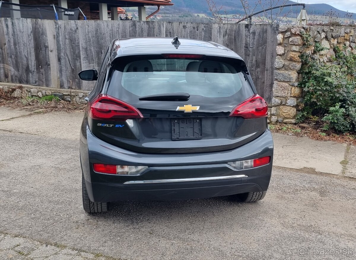 CHEVROLET BOLT plne elektrický - 5