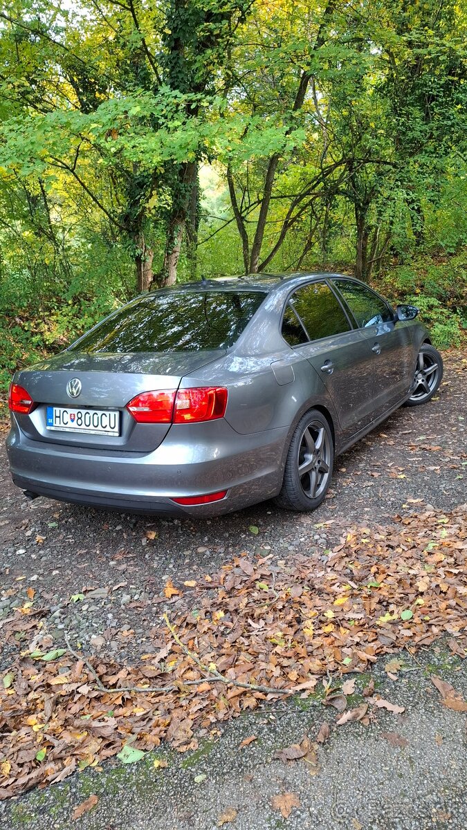 Jetta (116 000km) kúpené na SK - 5