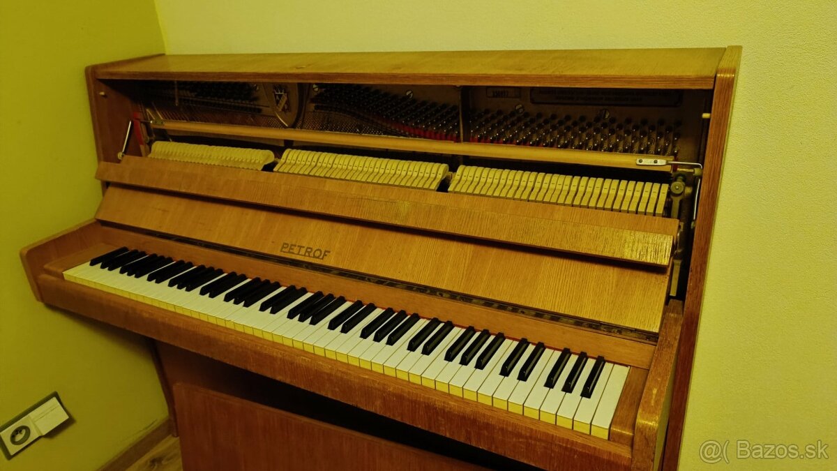 Klavir PETROF, pianino - 5