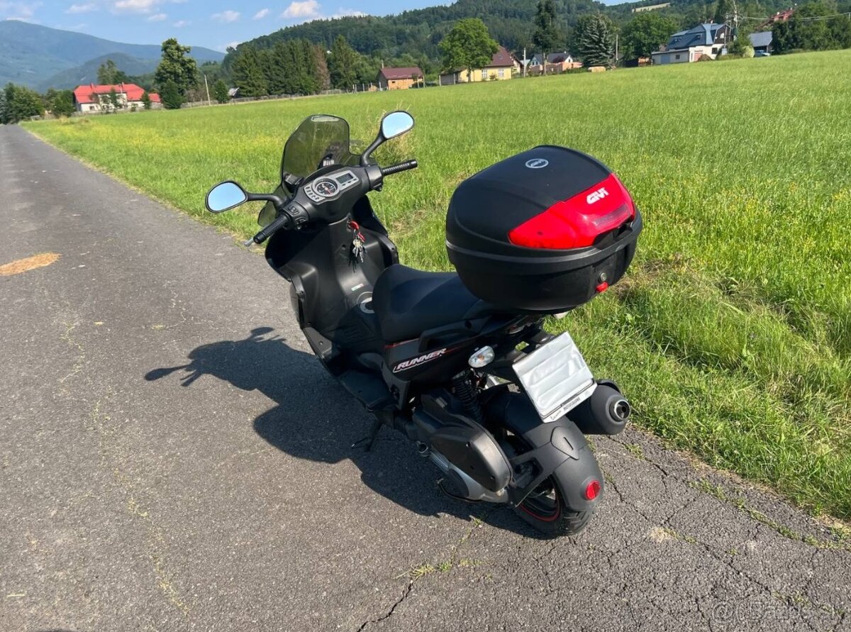 Gilera Runner 200 ST - 5