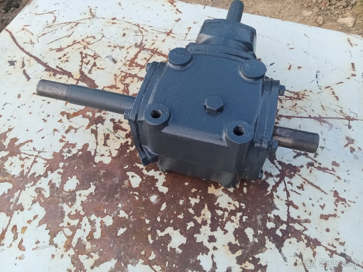 Uhlová prevodovka 1:1 - 5