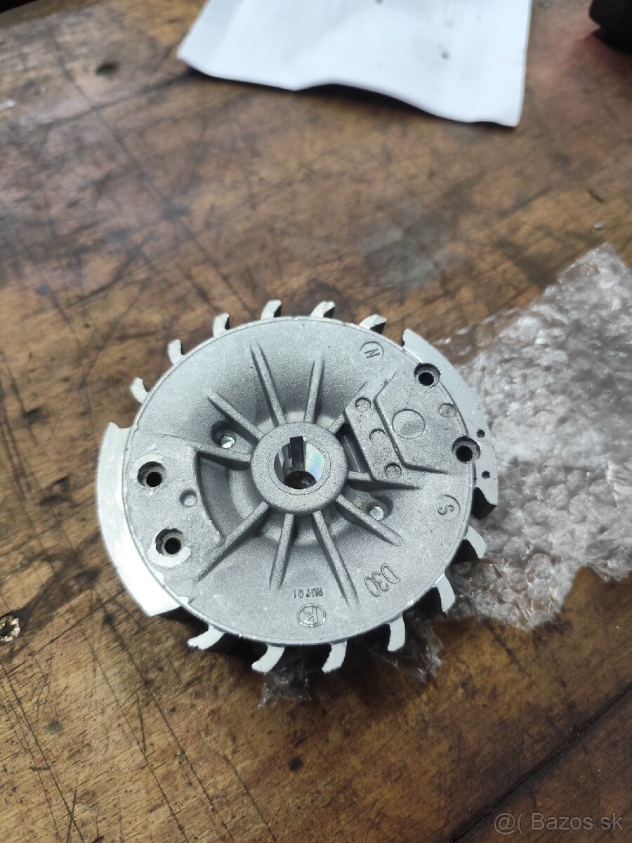 Magnetické koleso motorovej píly - 5