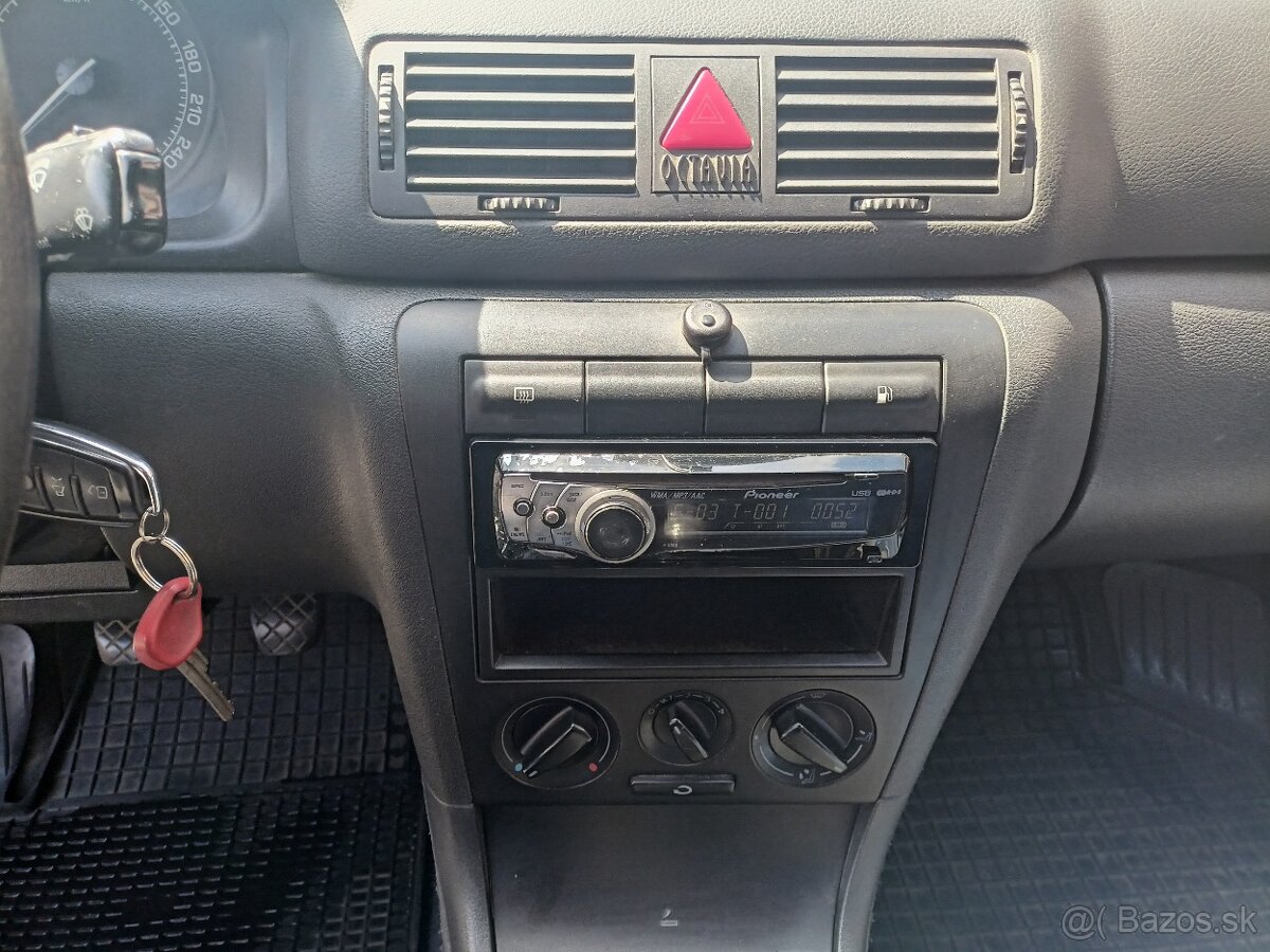 Predám alebo vymením ,Škoda Octavia 1.6i 75kw 102PS - 5