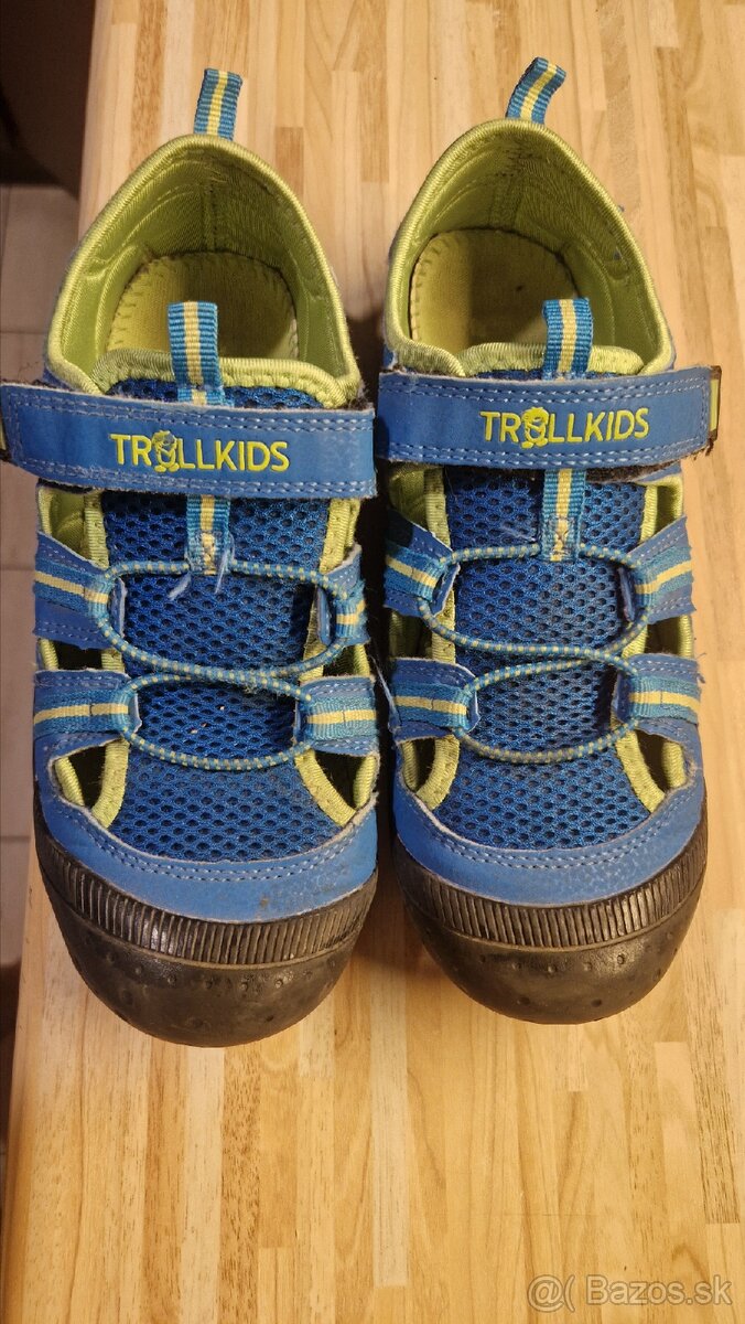 Adidas 35, Nike 36/37, 38, topanky 36 a 2x lodicky 37 - 5