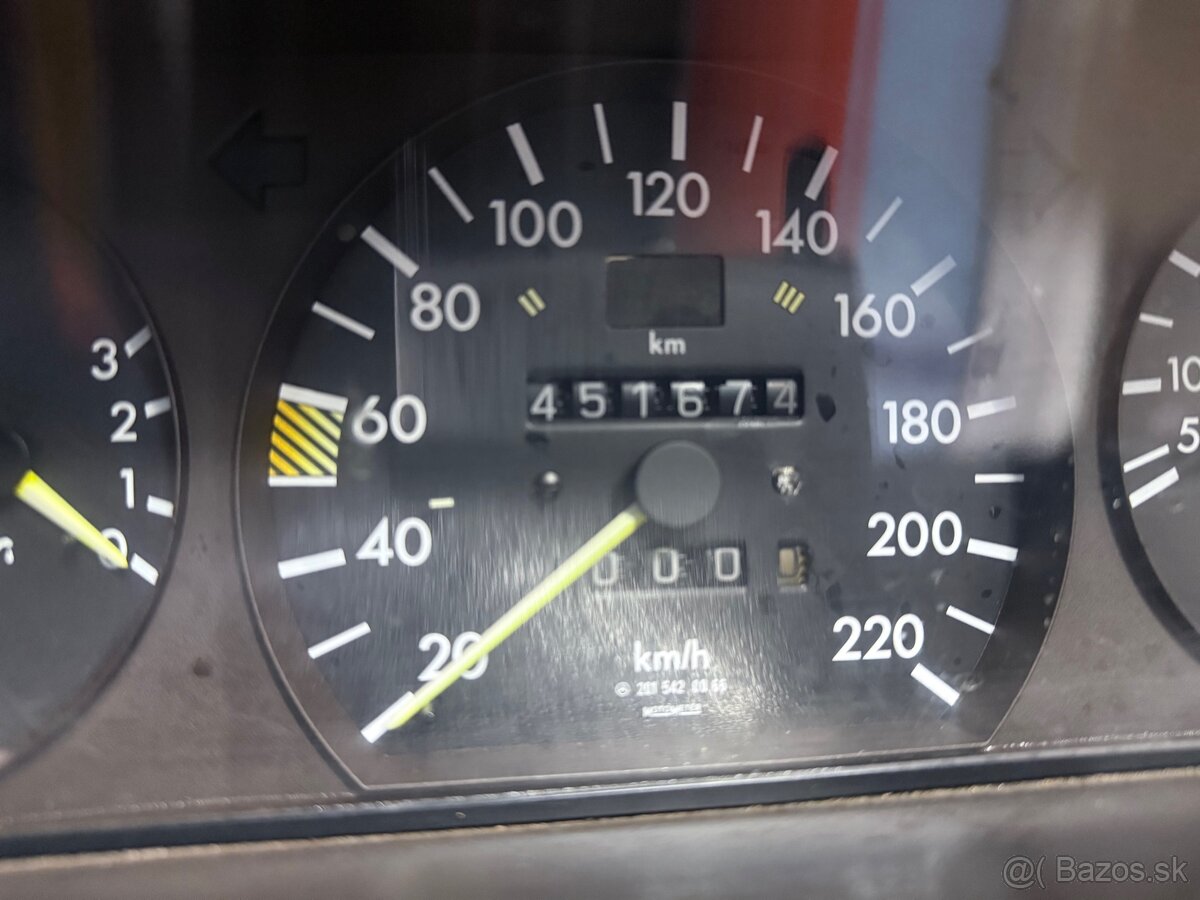 Budíky tachometra mercedes w201 190d - 5