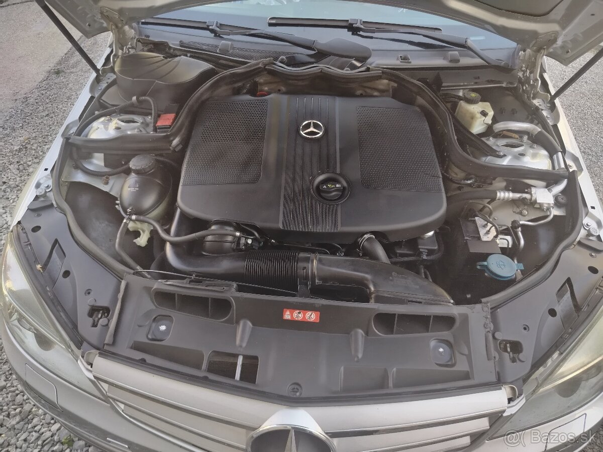 Mercedes - 5