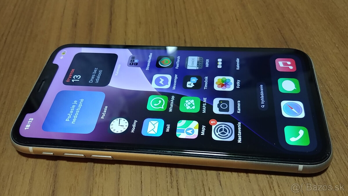 Predám repasovaný iPhone 11 white - 128gb - 5