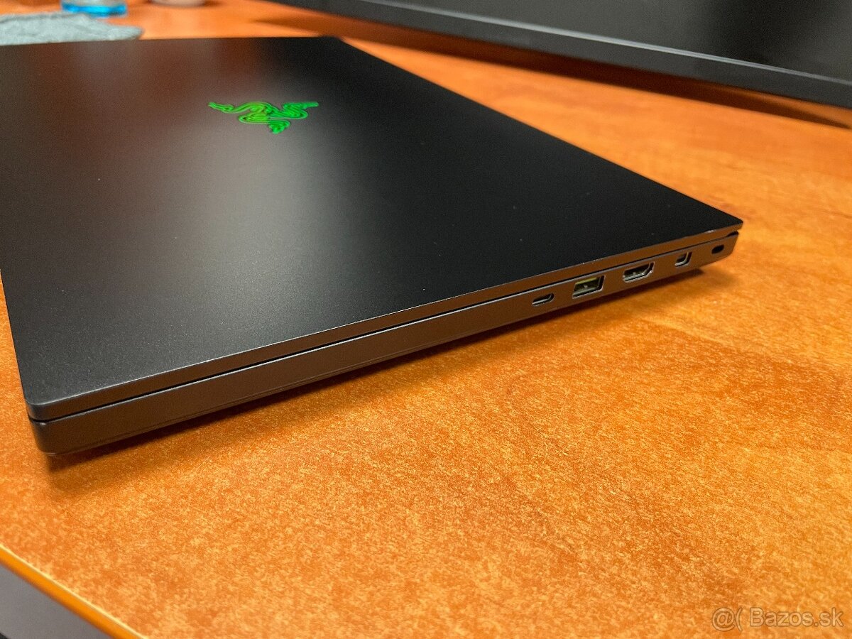 Razer blade 15 rz09-03006G92 - 5