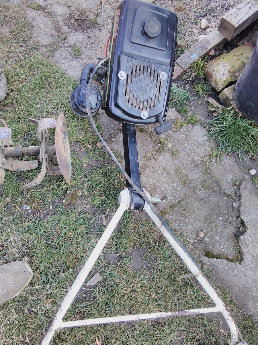 Predám starý rotavátor za šrotovú cenu. - 5