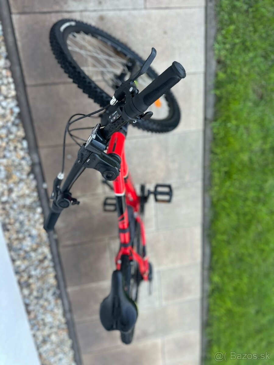 Predám skoro nový horský bicykel junior - 5