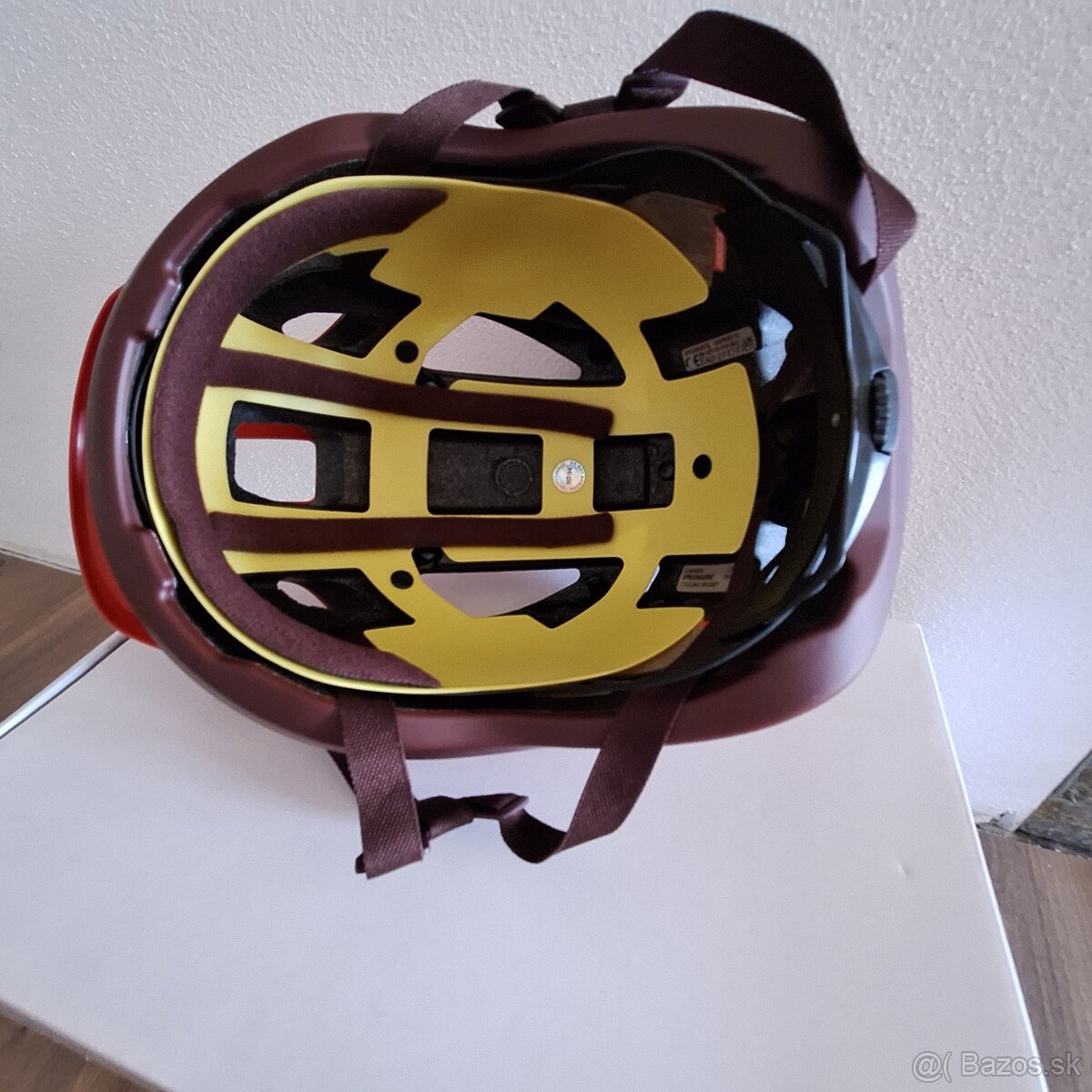 Cyklisticka prilba Specialized Camber, velkost L - 5