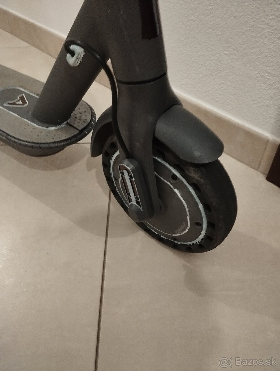 Elektricka kolobežka aerium t350 pro - 5