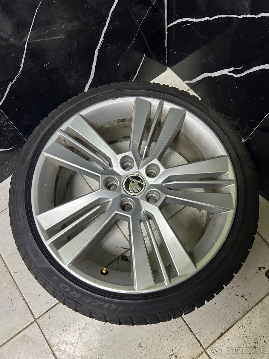 Škoda Octavia 3 RS 5x112 r18 225/40 r18 zimna sada - 5