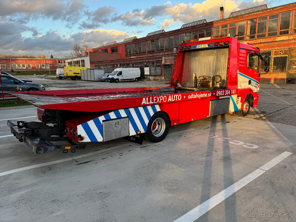 MAN TGL 12.240 - odťahový a vyproštovací špeciál CO-ME-AR