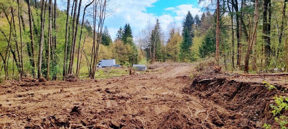Predaj investičného pozemku v rekreačnej oblasti Kováčová. - 5