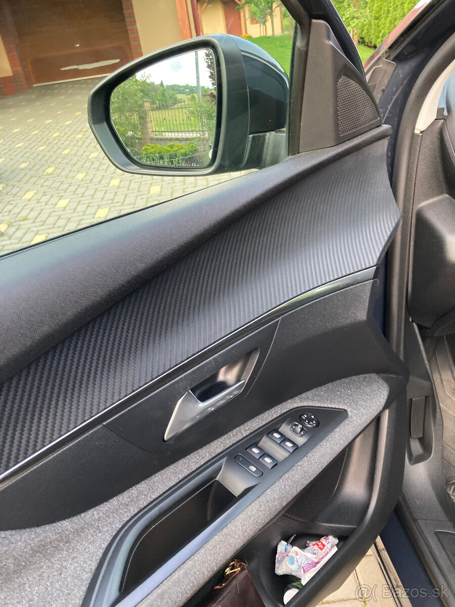 Peugeot 3008 1.2 PureTech Allure - 5