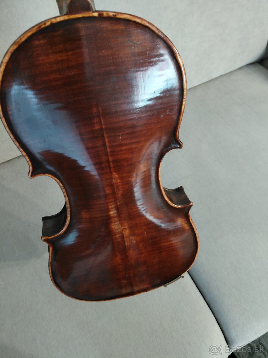 4/4 husle - 5