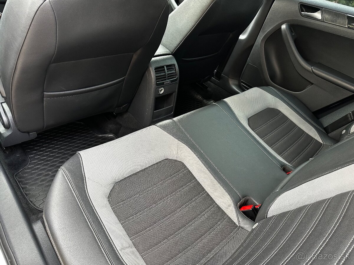 Volkswagen jetta highline - 5