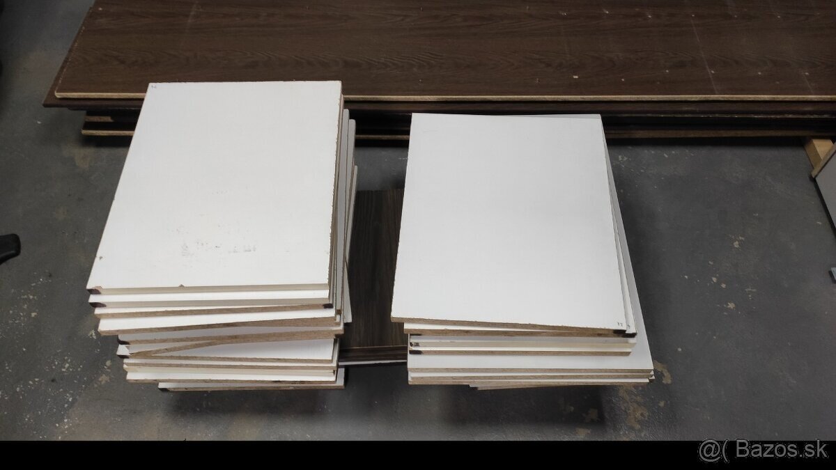 Predam doma robenu vstavanu skrinu - 5