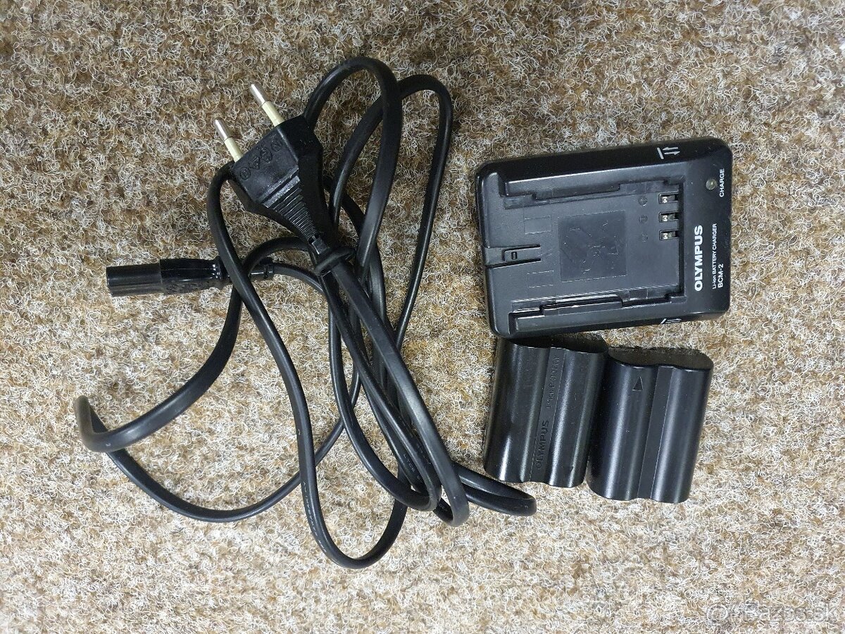 Predám Olympus Camedia C-5060 - 5