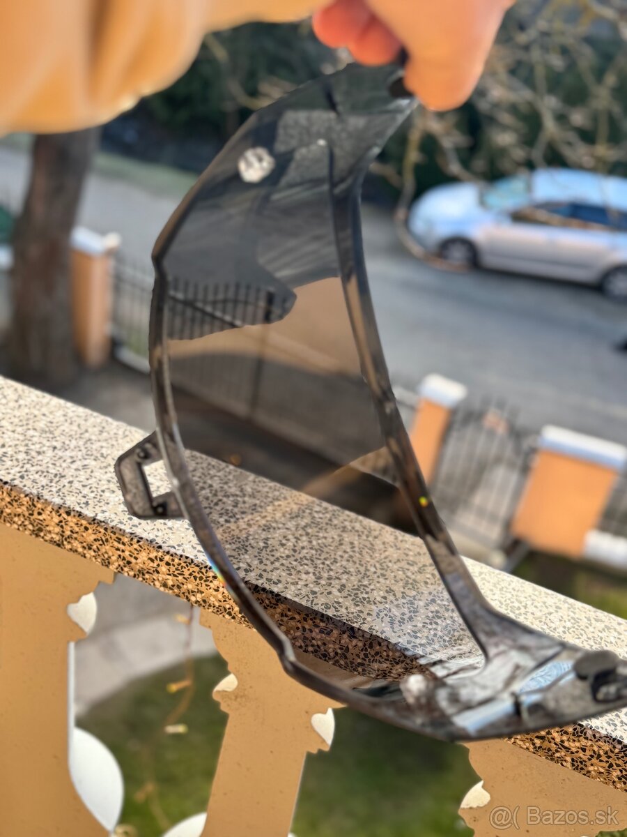 Plexisklo na prilbu alpinestars supertech R10 - 5