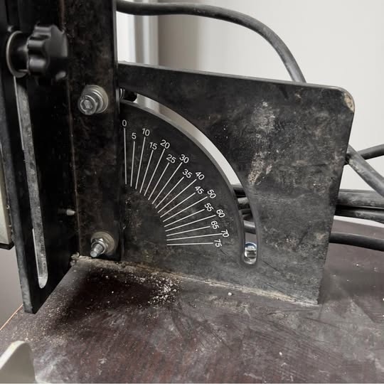 PRENÁJOM- Strunová rezačka polystyrénu - 5