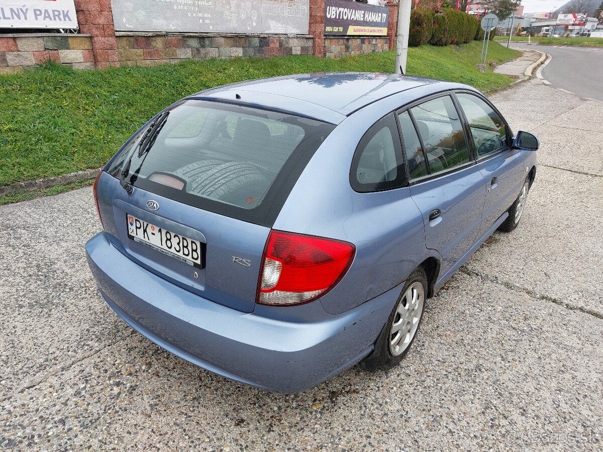 Kia Rio Combi 1,4 benzín - 5