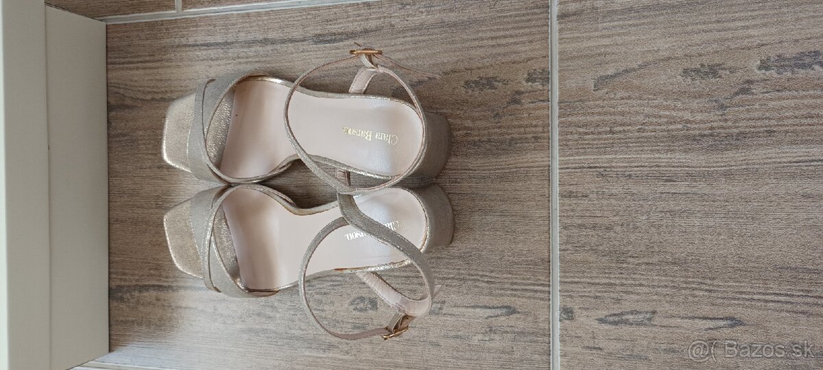 Sandále veľ.38 - 5