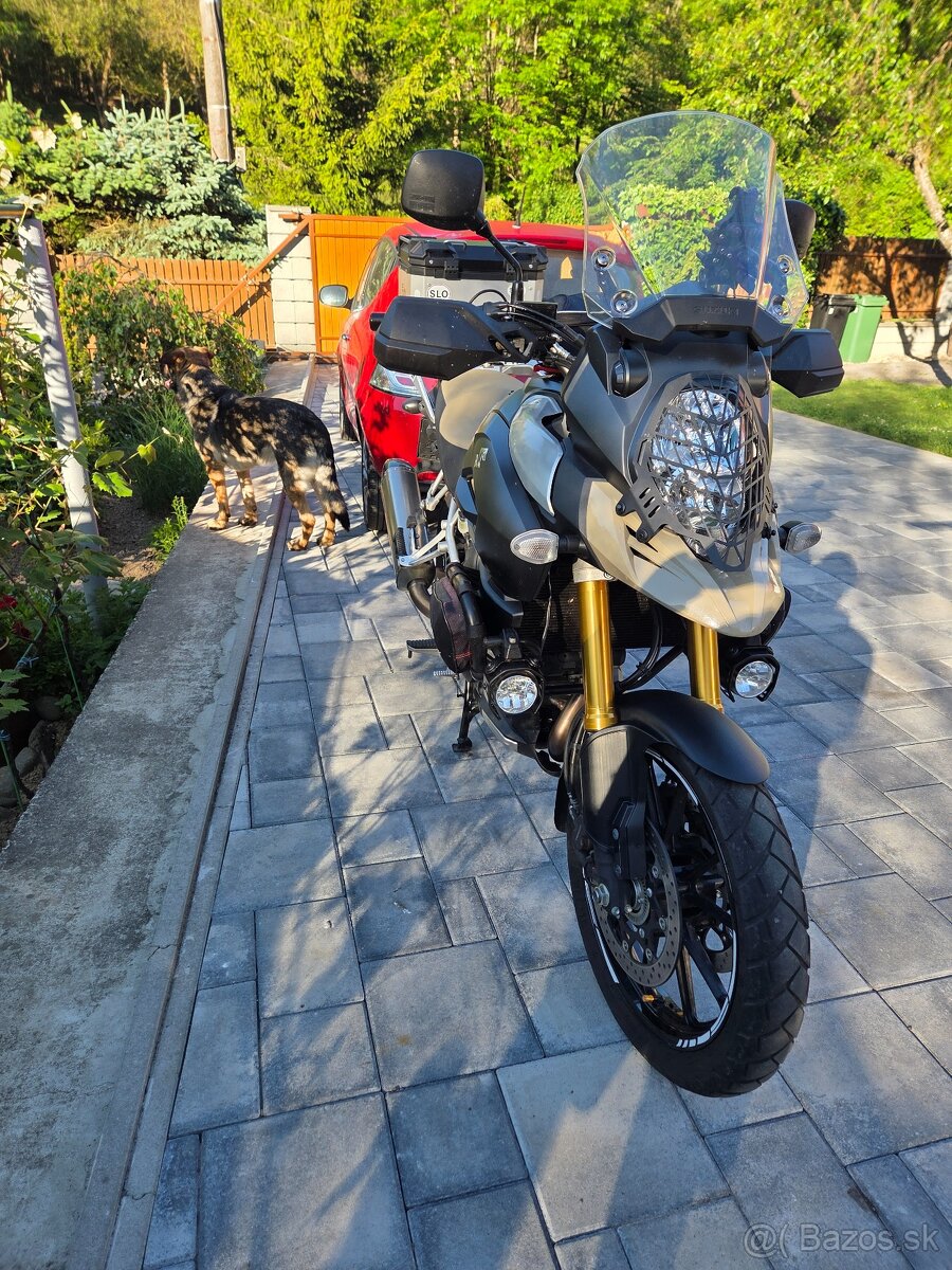 Suzuki V-strom 1000 - 5