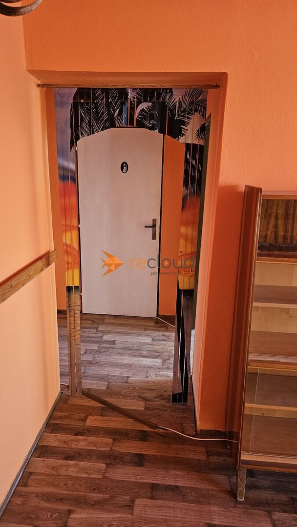 ZNÍŽENÁ CENA Predám 3 izbový byt s veľkou jedálňou a gará - 5