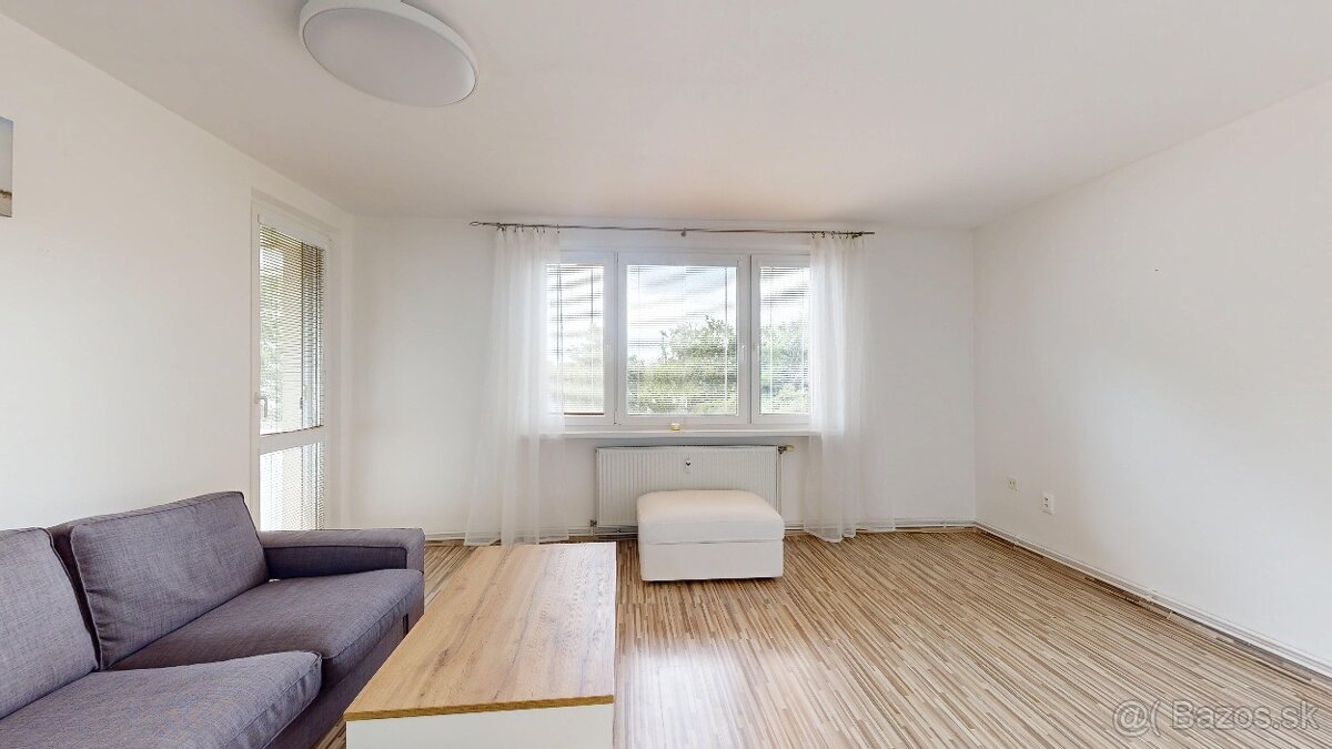 Rezervované 3-izbový byt, 67 m² + lodžia - 5