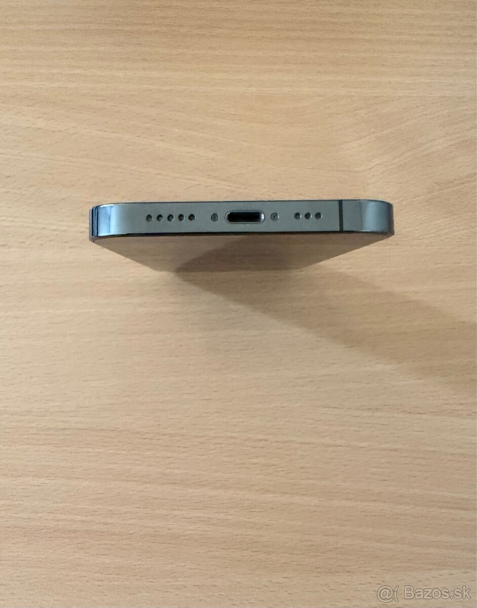 iPhone 12 Pro 256GB Graphite - 5